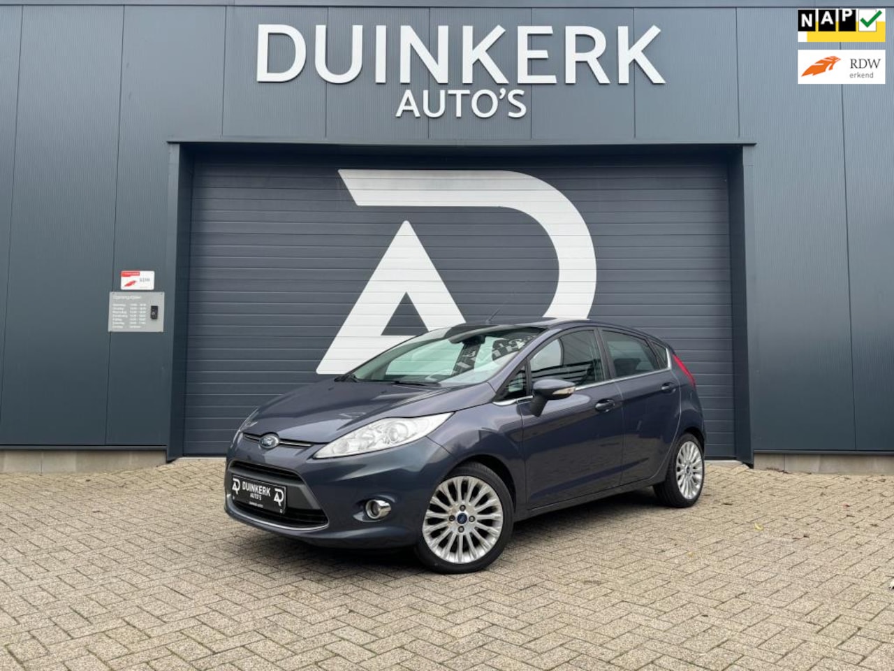 Ford Fiesta - 1.25 Titanium | Cruisecontrol | Airco | Climate Control | Parkeersensor | NAP - AutoWereld.nl