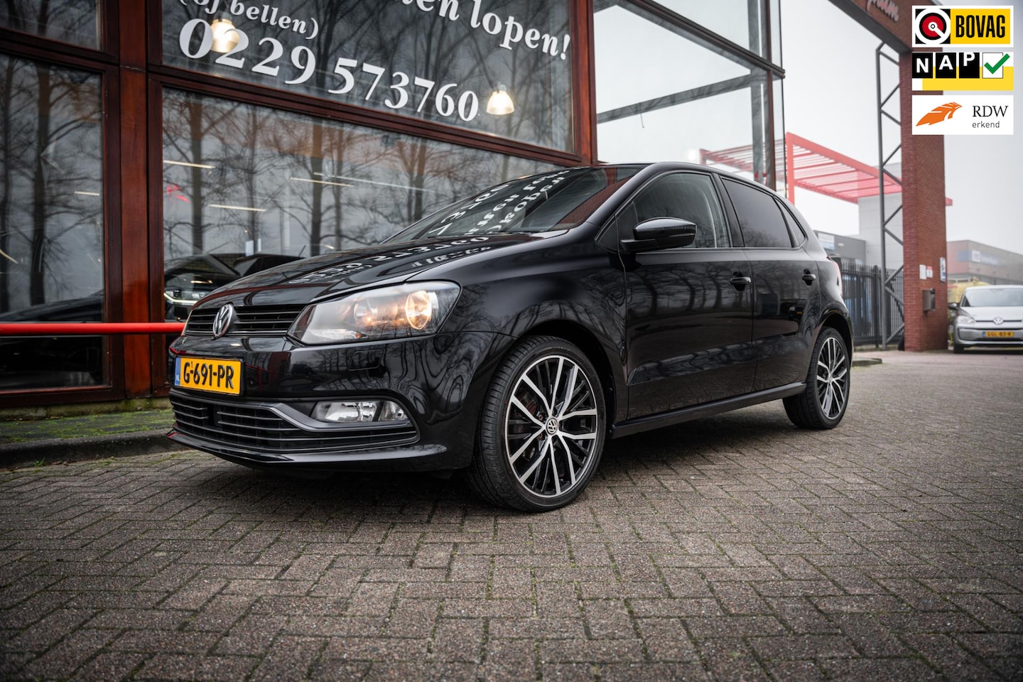 Volkswagen Polo - 1.2 TSI Highline |DSG Automaat | Stoelverwarming | Airco | Bluetooth telefonie | - AutoWereld.nl