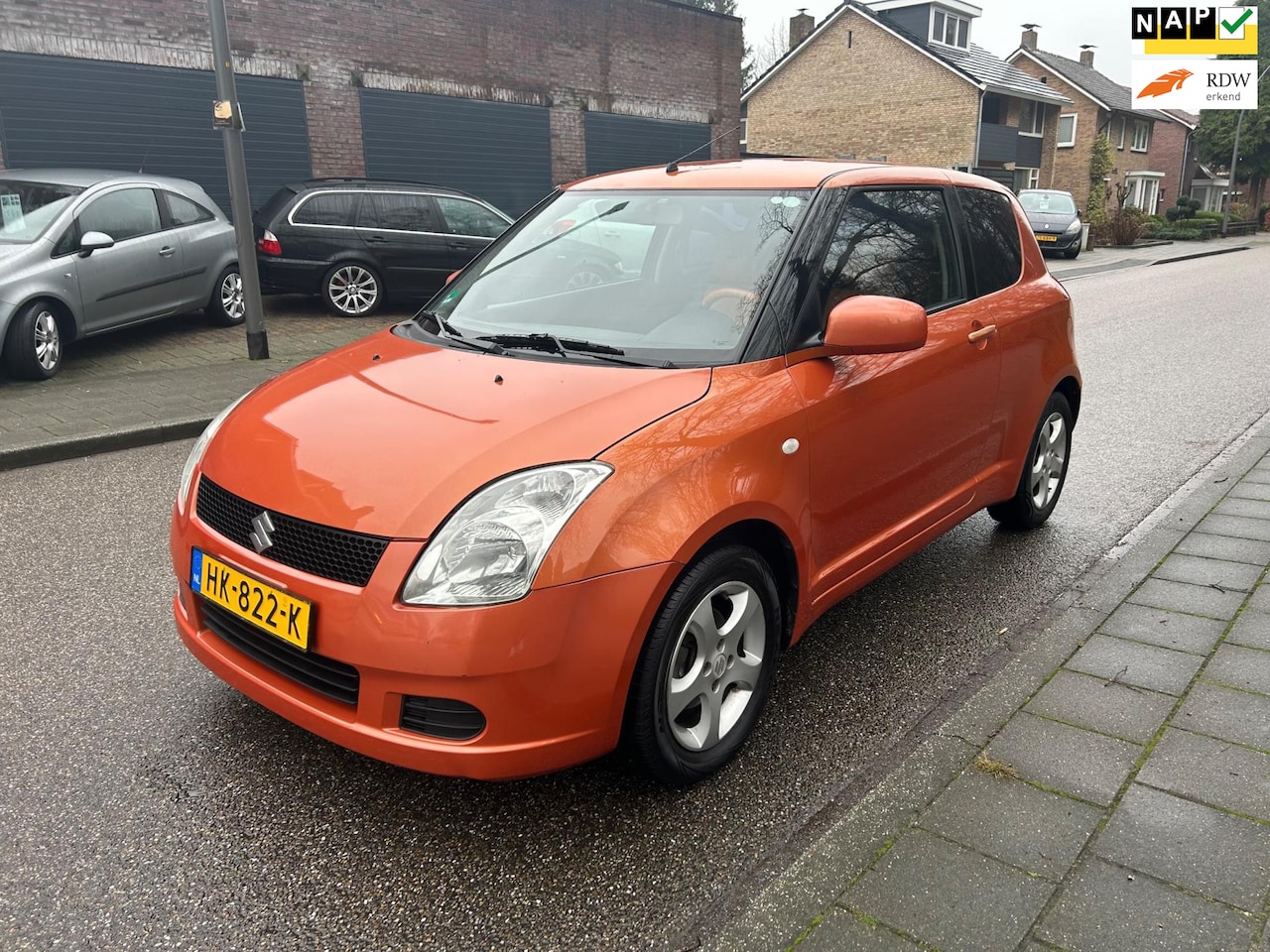 Suzuki Swift - 1.3 GA AIRCO,LEDEREN BEKLEDING,STOELVERWARMING,NIEUWE APK! - AutoWereld.nl