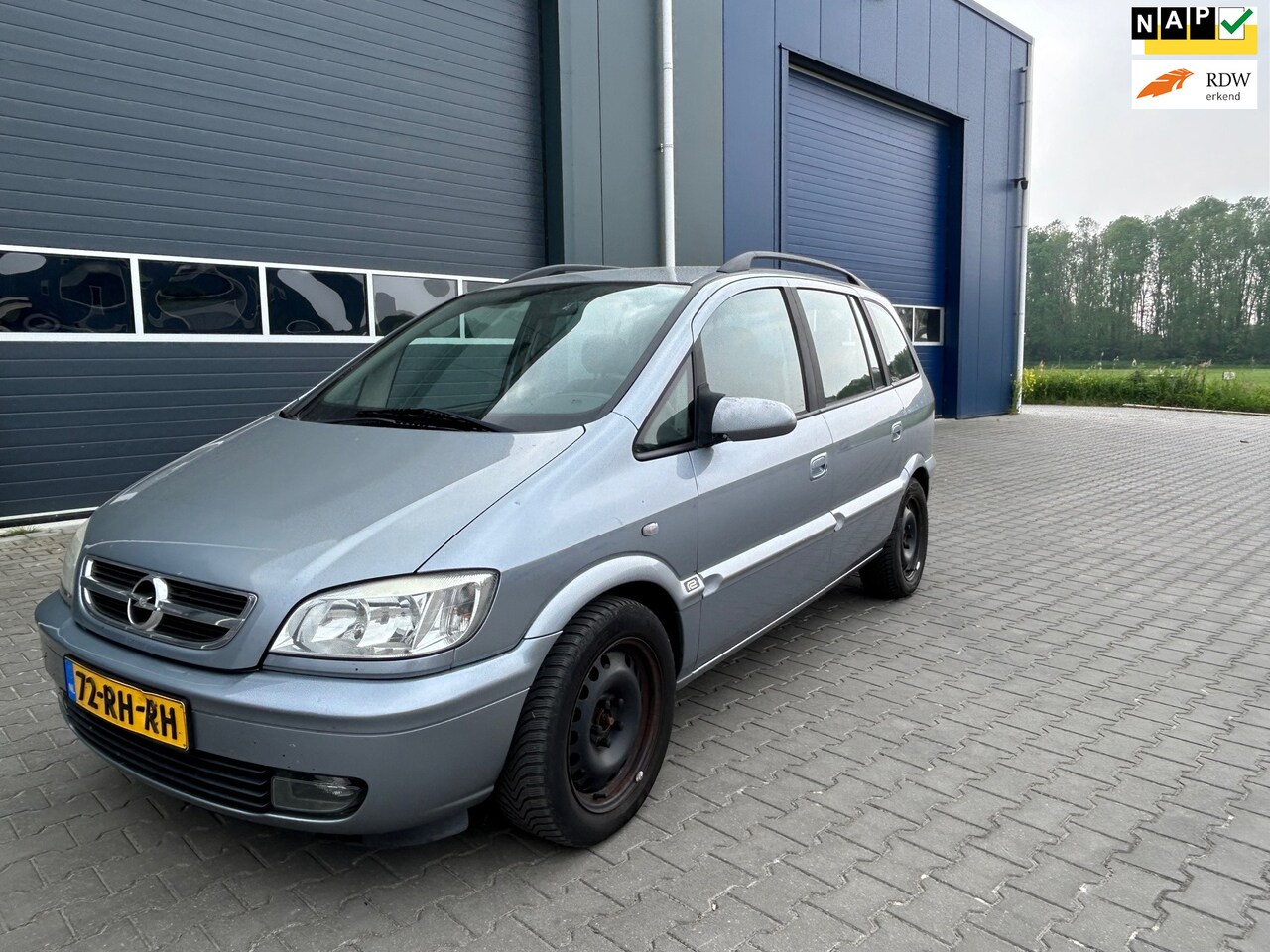 Opel Zafira - 2.0-16V DTi Maxx Airco - AutoWereld.nl