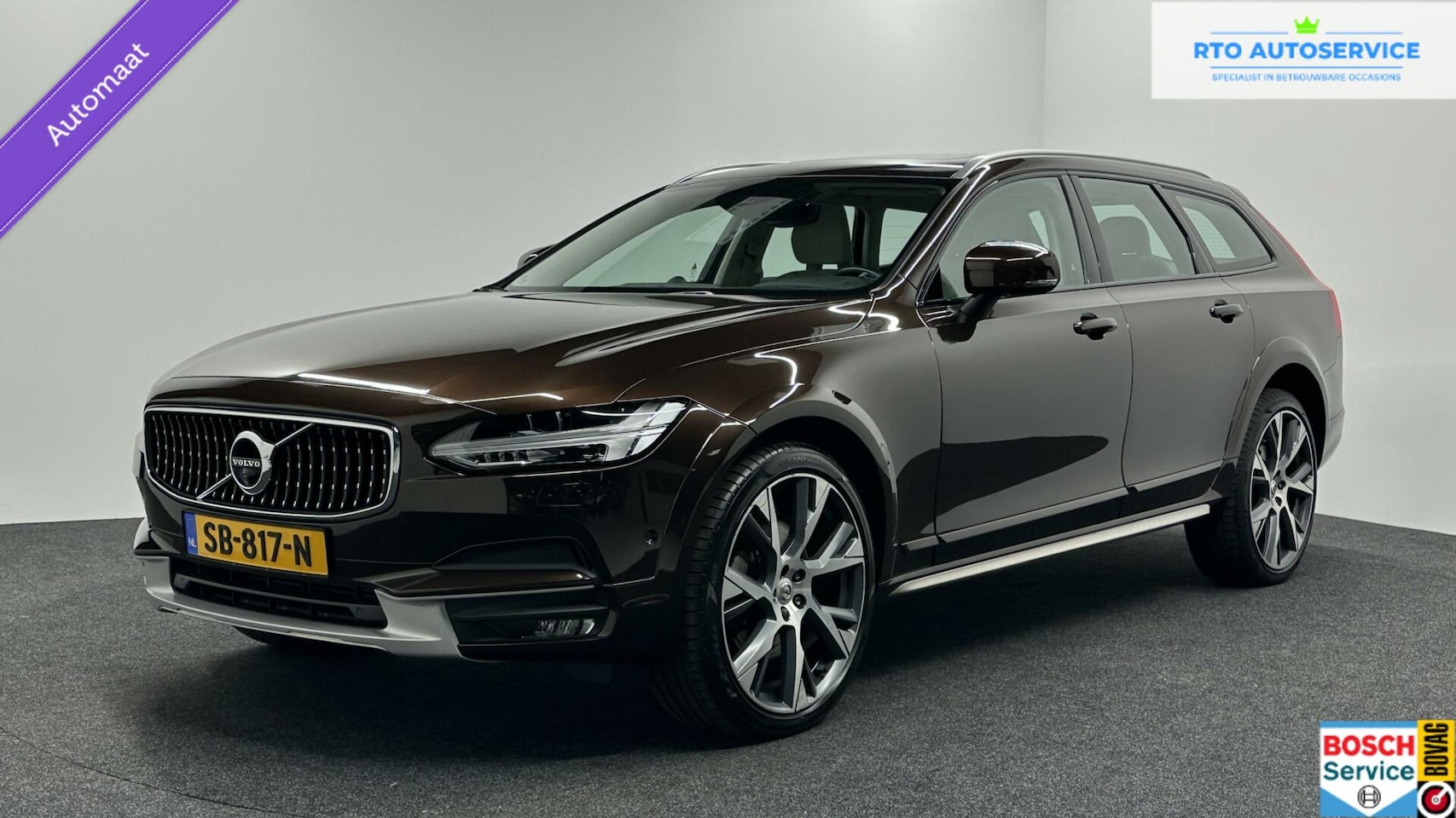 Volvo V90 Cross Country - 2.0 T5 Pro PANO LEER AWD - AutoWereld.nl