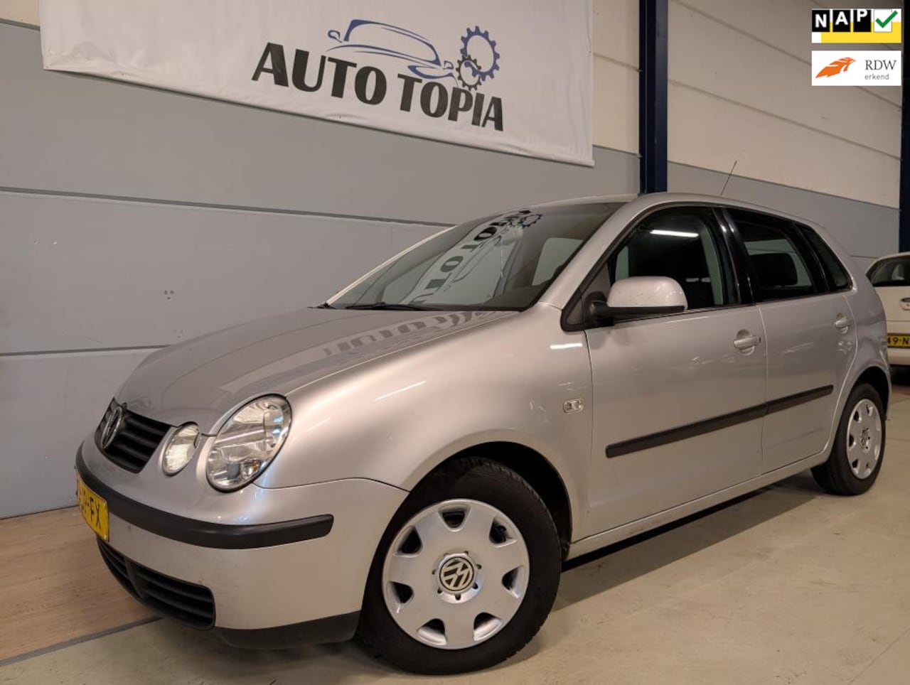 Volkswagen Polo - 1.4-16V Comfortline * 5 Deurs - Airco - Cruise Control * - AutoWereld.nl