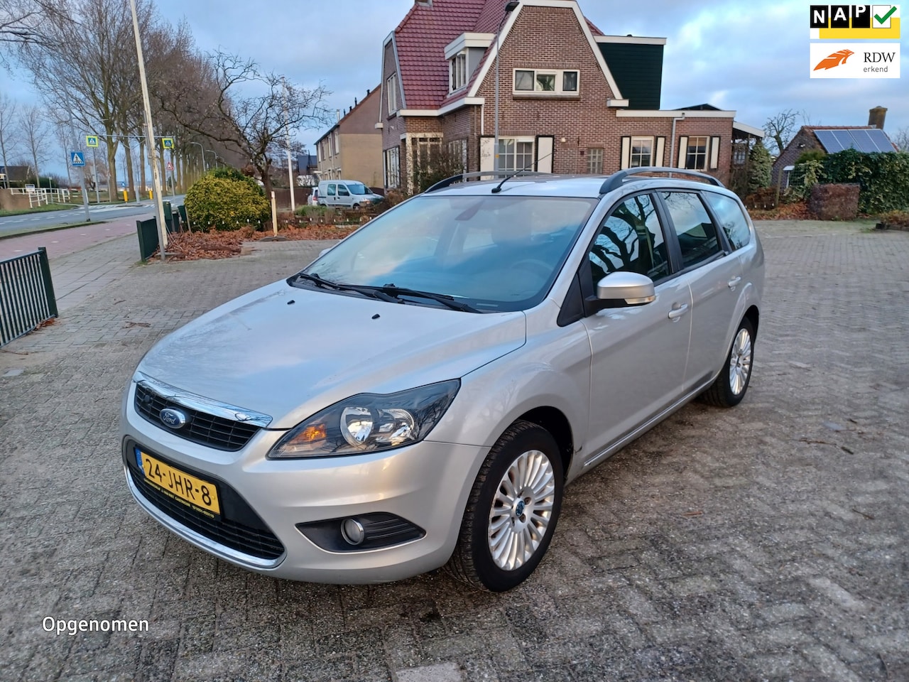 Ford Focus Wagon - 1.8 Titanium Flexi Fuel 1.8 Titanium Flexi Fuel - AutoWereld.nl