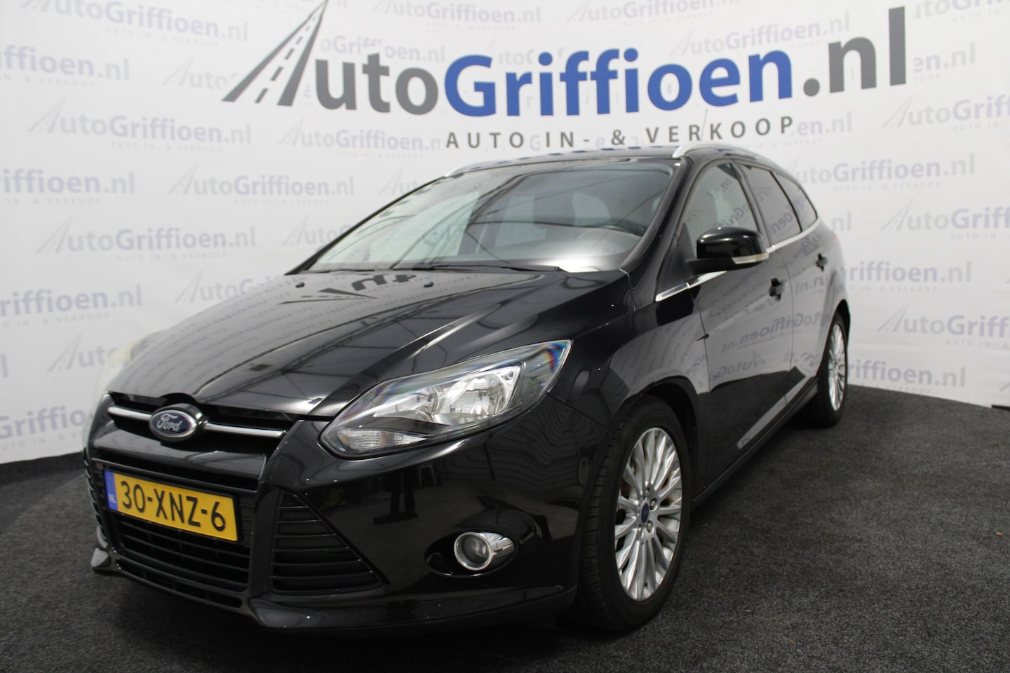 Ford Focus Wagon - 1.0 EcoBoost Titanium nette stationcar - AutoWereld.nl