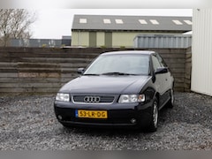 Audi A3 - 1.6 Attraction