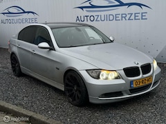 BMW 3-serie - 320i automaat. matgrijs uniek