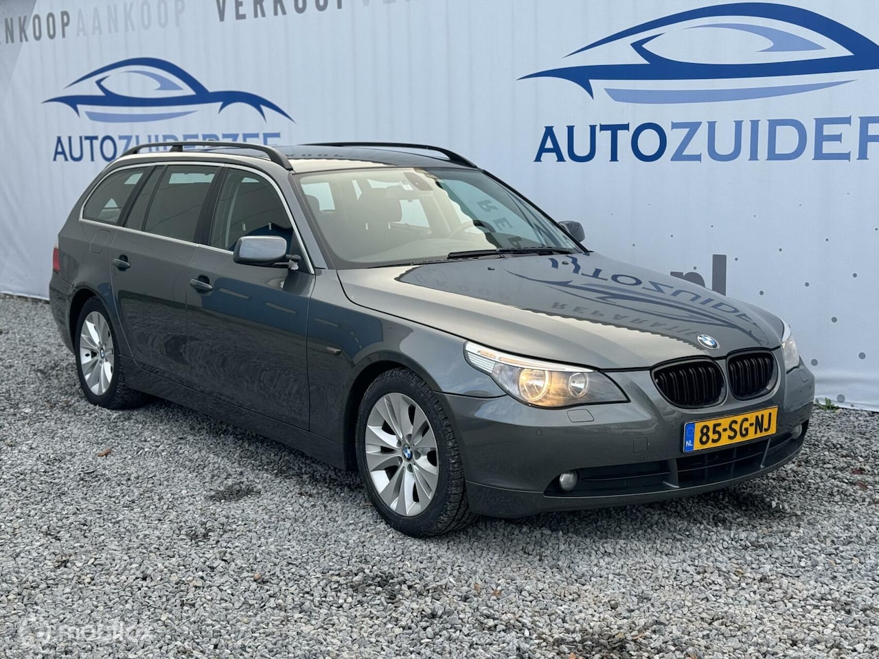 BMW 5-serie Touring - 523i Executive 523i Executive - AutoWereld.nl