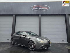 Alfa Romeo Giulietta - 1.7 TBi QV 260 PK Pano, Leder, Navi