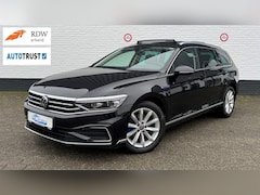 Volkswagen Passat Variant - 1.4 TSI GTE Panodak l Virtual l Trekhaak