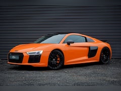 Audi R8 - 5.2 FSI quattro Plus Akrapovic / Keramisch / B&O / Carbon / Glut Orange