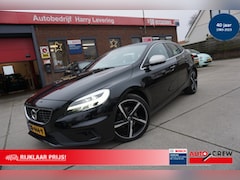 Volvo V40 - 2.0 D2 120PK Momentum R-Design Navigatie