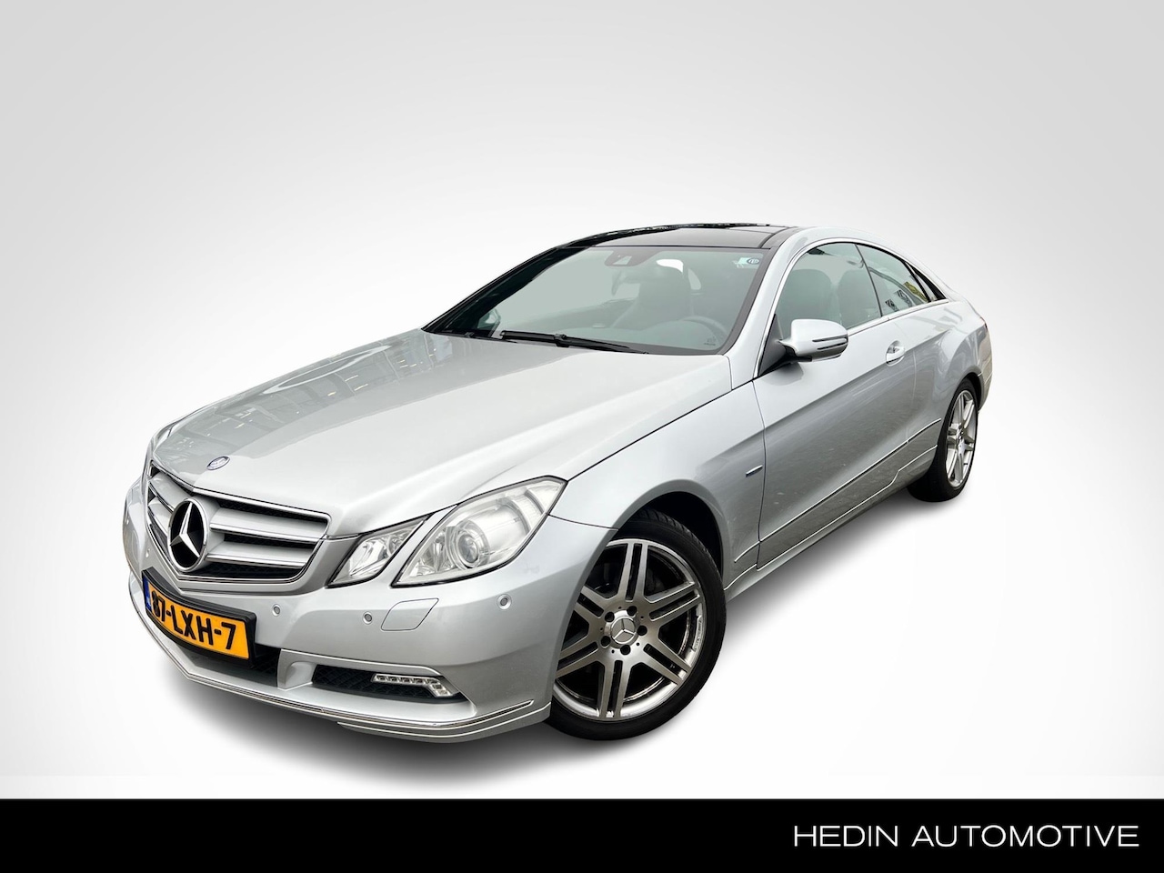 Mercedes-Benz E-klasse Coupé - E 350 Automaat Elegance | AMG Wielen | Trekhaak | Harman/Kardon Audio | Panoramadak | Bi-X - AutoWereld.nl