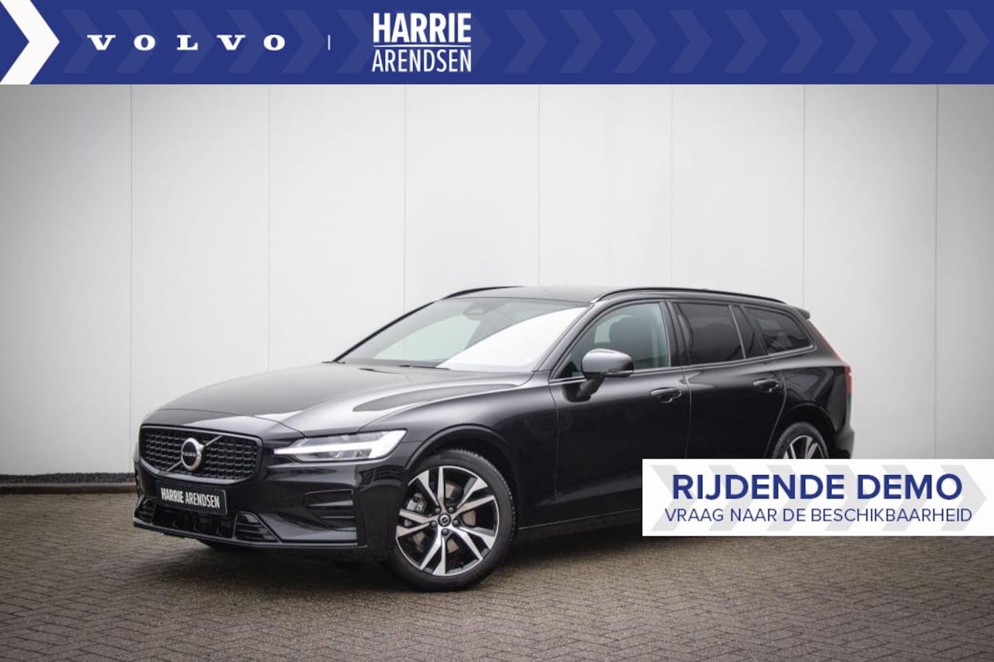 Volvo V60 - B3 Aut.7 Plus Dark | Adaptive cruise control | Keyless | Camera | Stoel- en stuurverwarmin - AutoWereld.nl