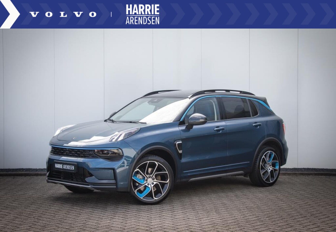 Lynk & Co 01 - Plug-in Hybrid | Panoramadak | Adaptive cruise control | LED koplampen | 360 Camera | 20 i - AutoWereld.nl