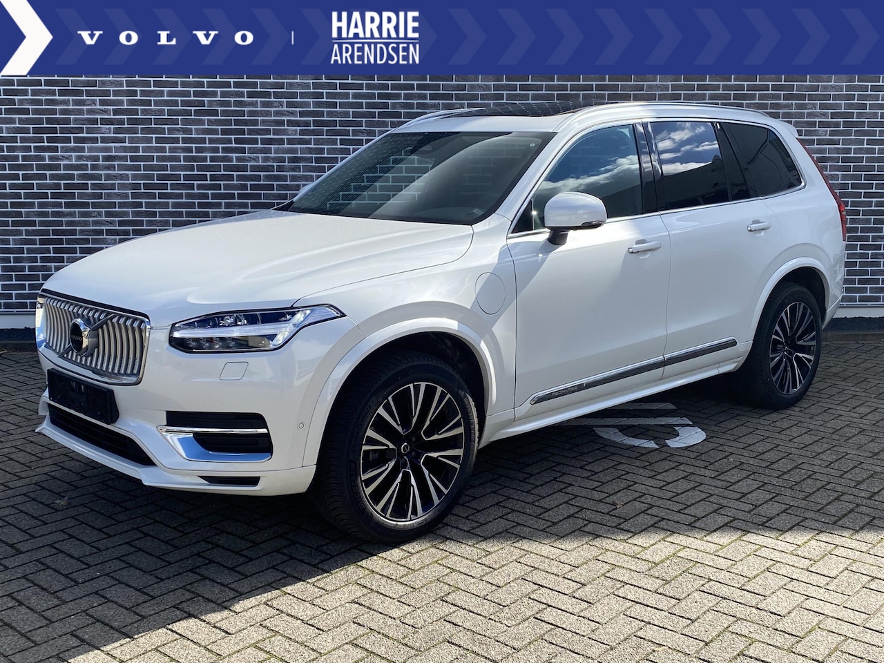 Volvo XC90 - T8 Recharge AWD Plus Bright | Long Range | Adaptive cruise control | Trekhaak | Panoramada - AutoWereld.nl