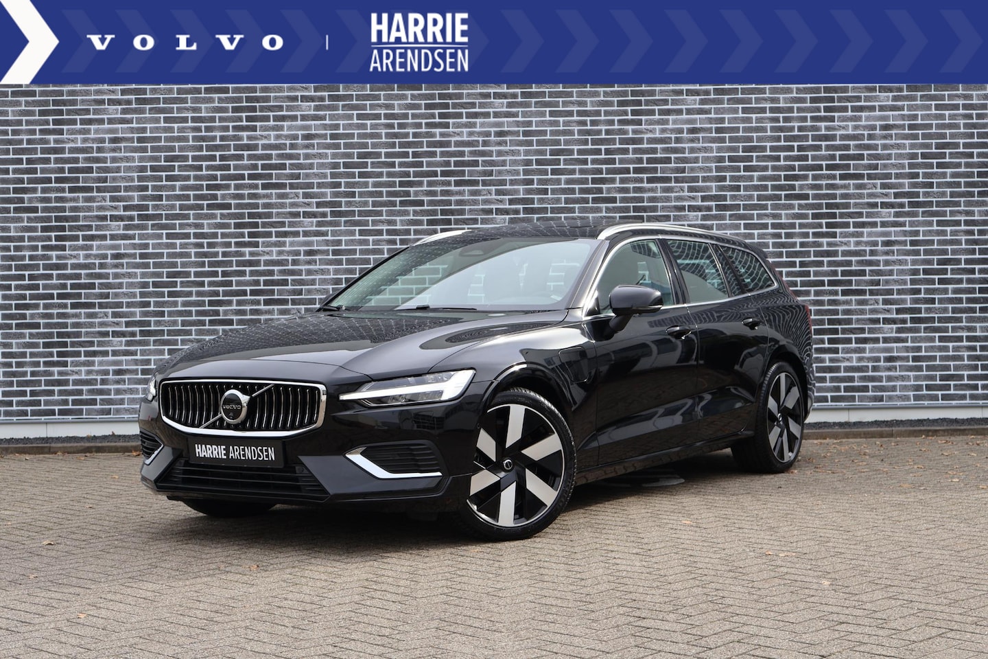 Volvo V60 - 2.0 T6 Plug-in hybrid AWD Ultimate Bright - AutoWereld.nl