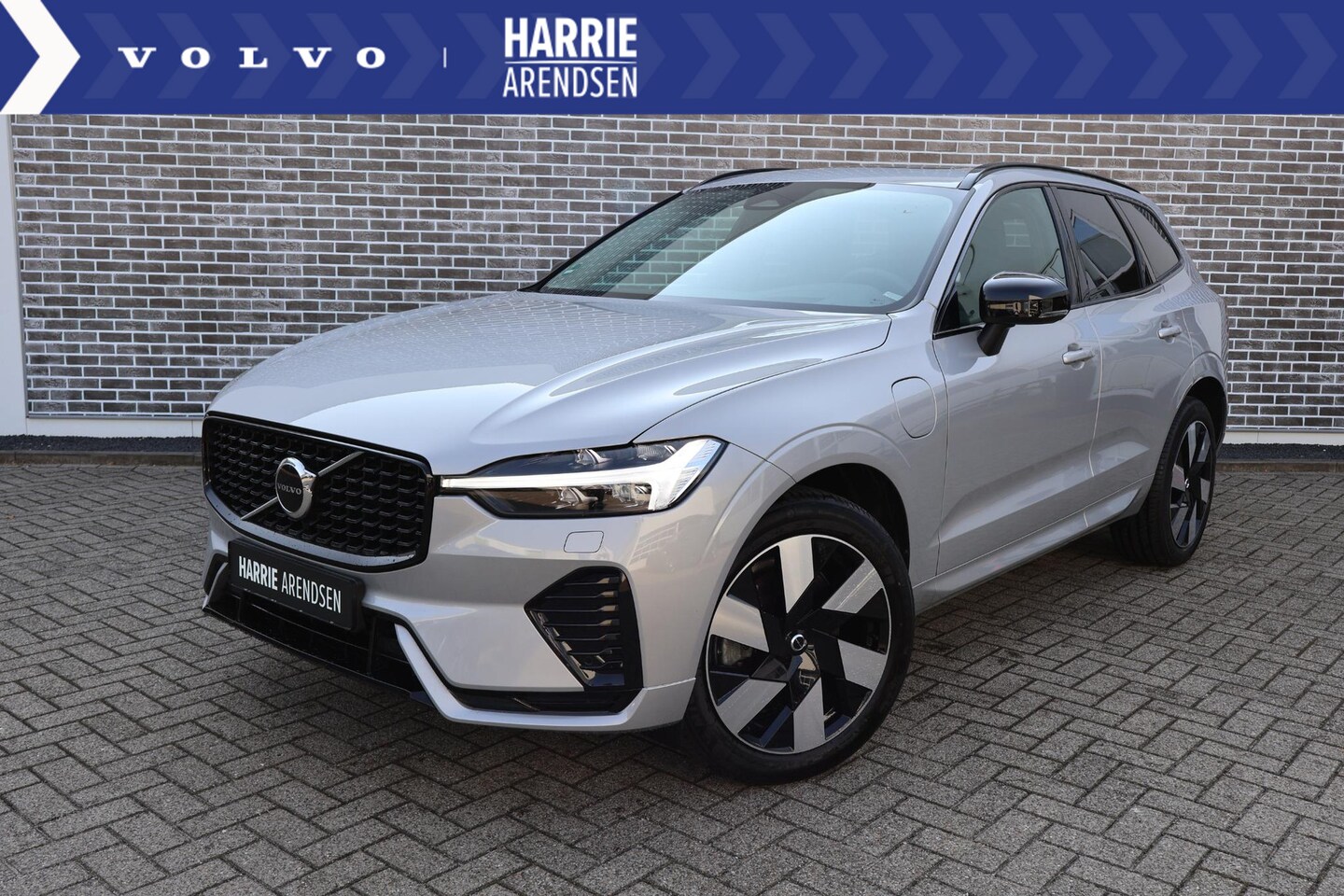 Volvo XC60 - 2.0 T6 Plug-in hybrid AWD Ultimate Dark - AutoWereld.nl