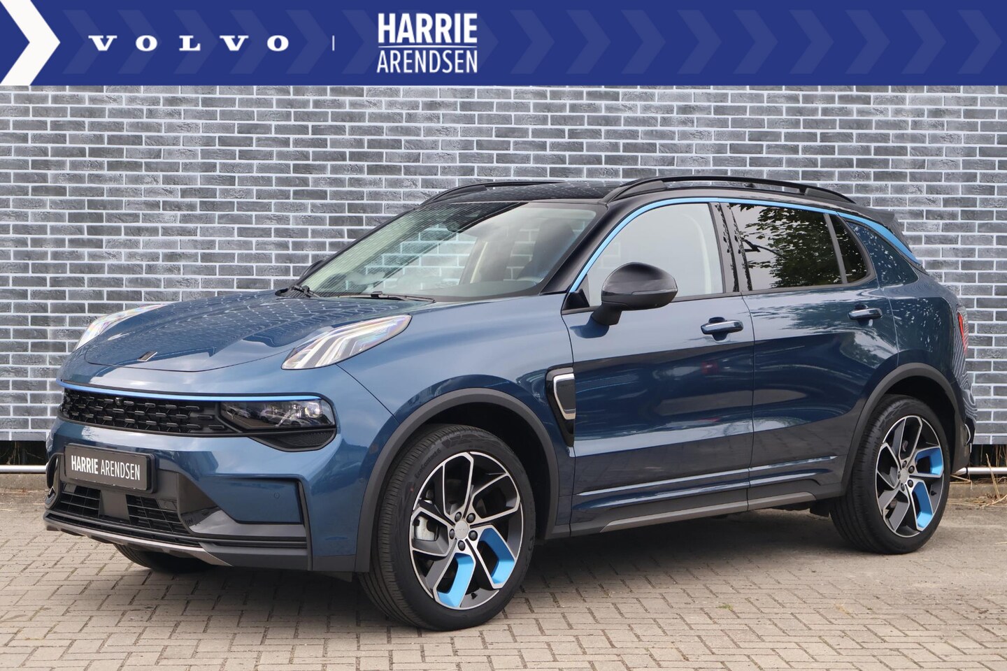 Lynk & Co 01 - 1.5 Plug-in Hybrid | Panoramadak | Adaptive cruise control | LED koplampen | Camera | 20 i - AutoWereld.nl