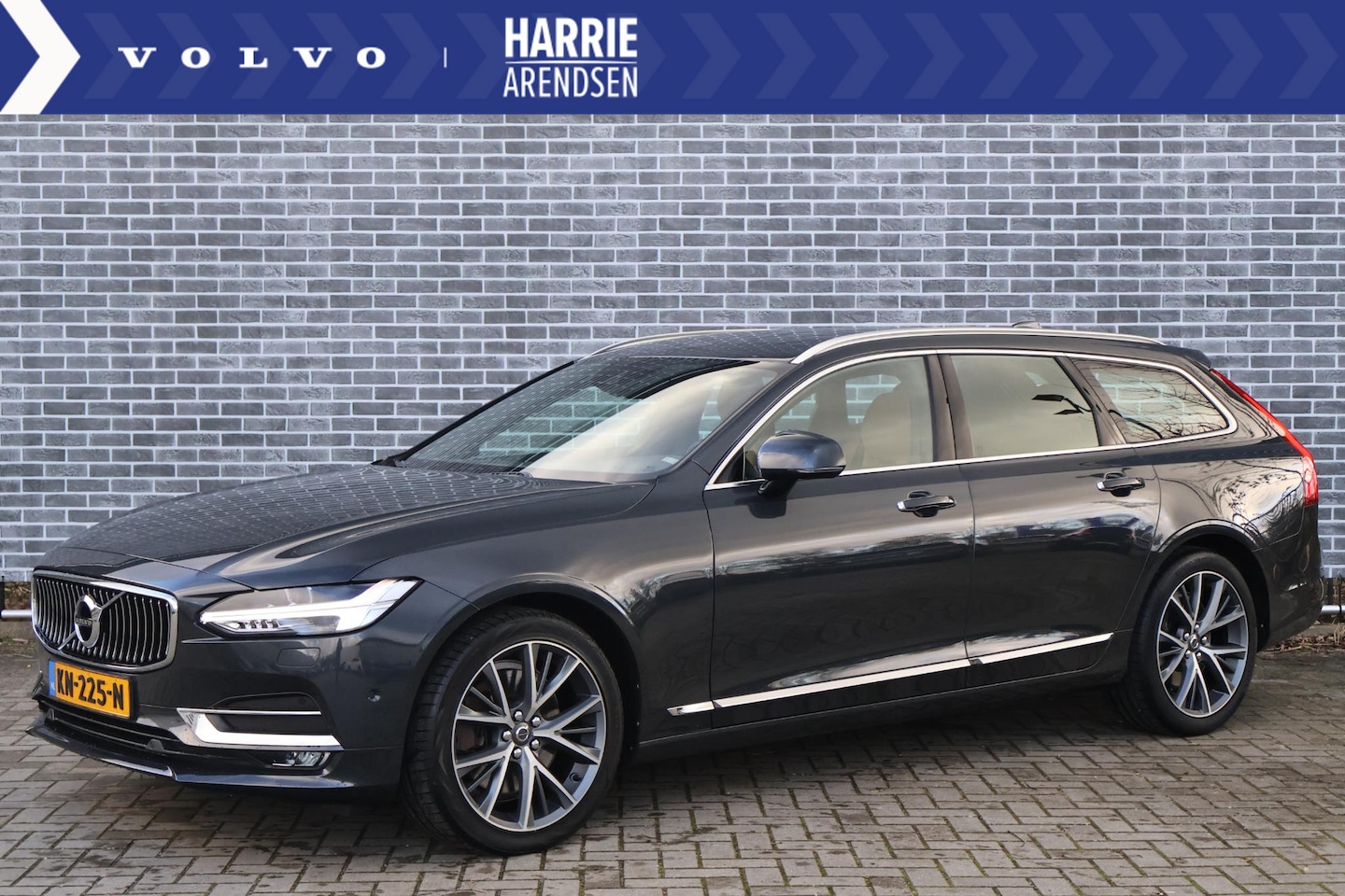 Volvo V90 - 2.0 T5 Inscription Stoelverwarming | Stoel Koeling | Elektr achterklep | Camera | Dodehoek - AutoWereld.nl