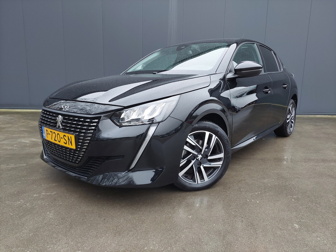 Peugeot 208 - 1.2 PureTech Allure Pack 1e EIGENAAR VIRTUAL COCKPIT NAVI CRUISE ECC - AutoWereld.nl