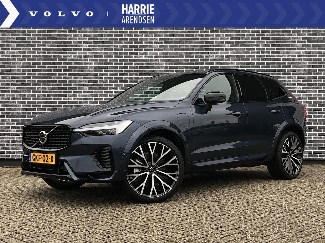 Volvo XC60 - Recharge T6 AWD Plus Dark | Adaptieve Cruise Control | Harman Kardon audio | 360 Camera | - AutoWereld.nl