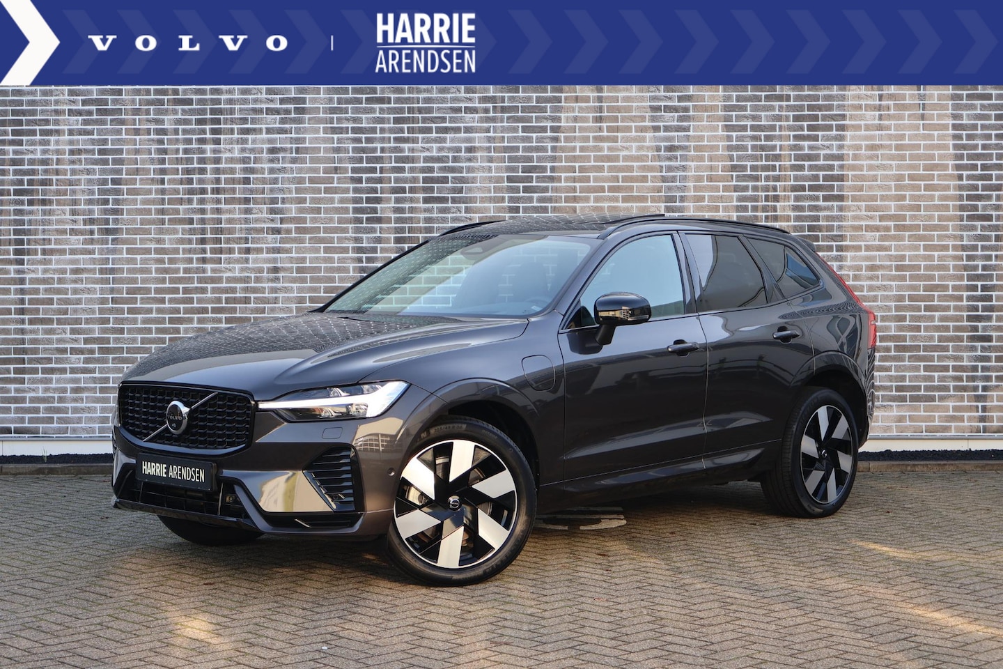 Volvo XC60 - 2.0 T8 Plug-in hybrid AWD Ultimate Dark - AutoWereld.nl