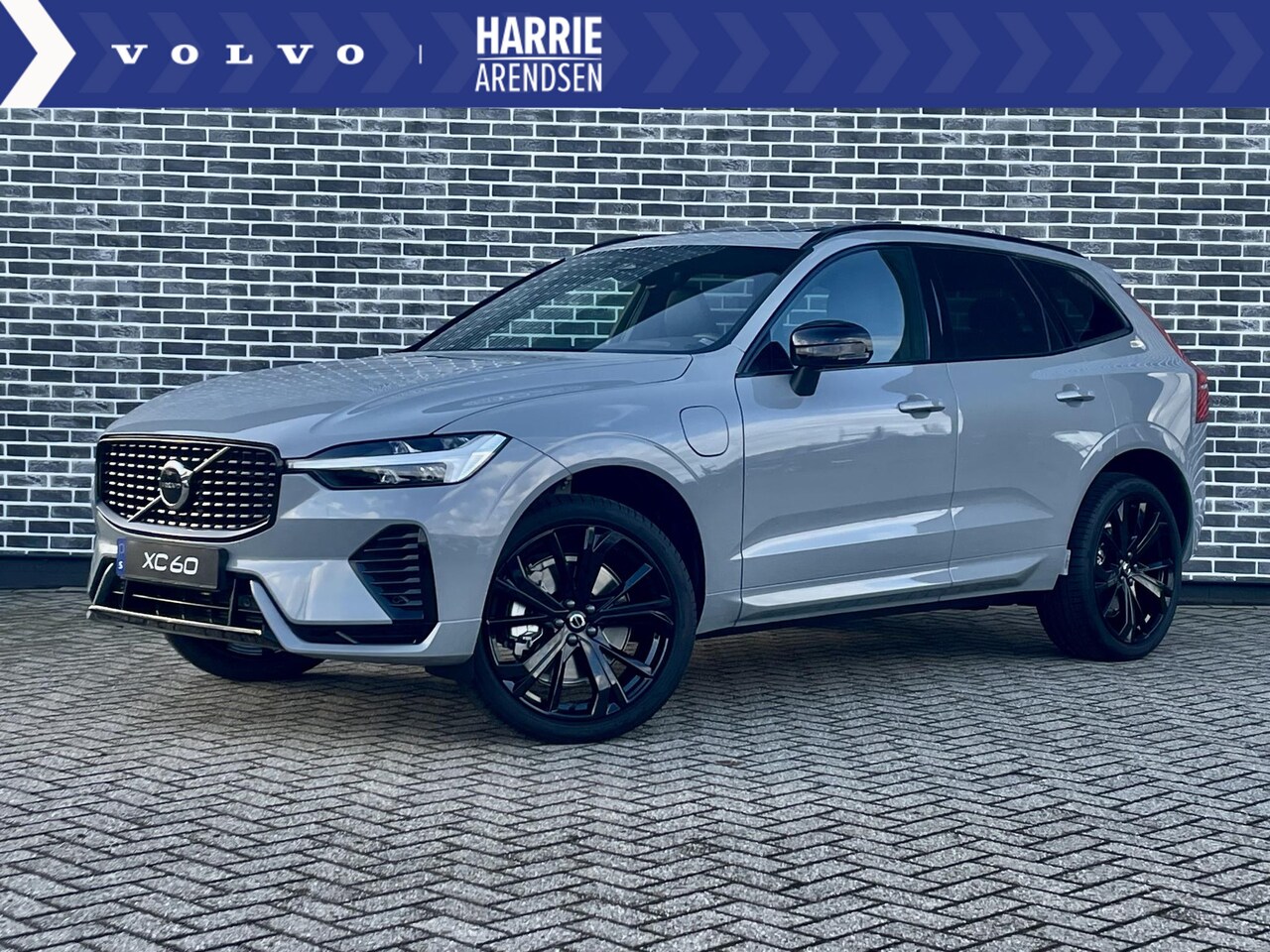 Volvo XC60 - 2.0 T6 Plug-in hybrid AWD Plus Dark - AutoWereld.nl