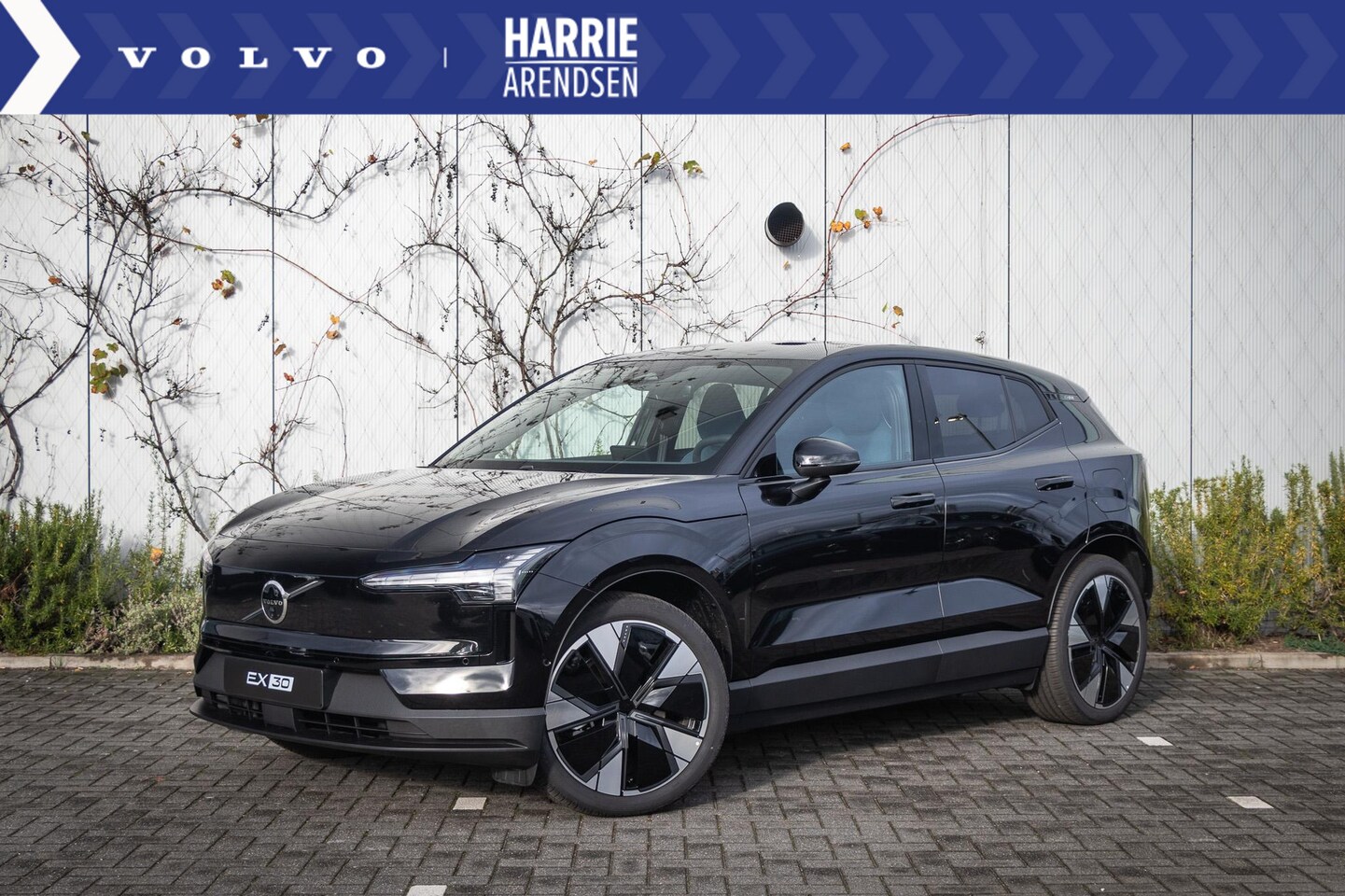 Volvo EX30 - Single Motor Extended Range Ultra 69 kWh | 20 Inch lichtmetalen velgen | Panoramadak | Ada - AutoWereld.nl