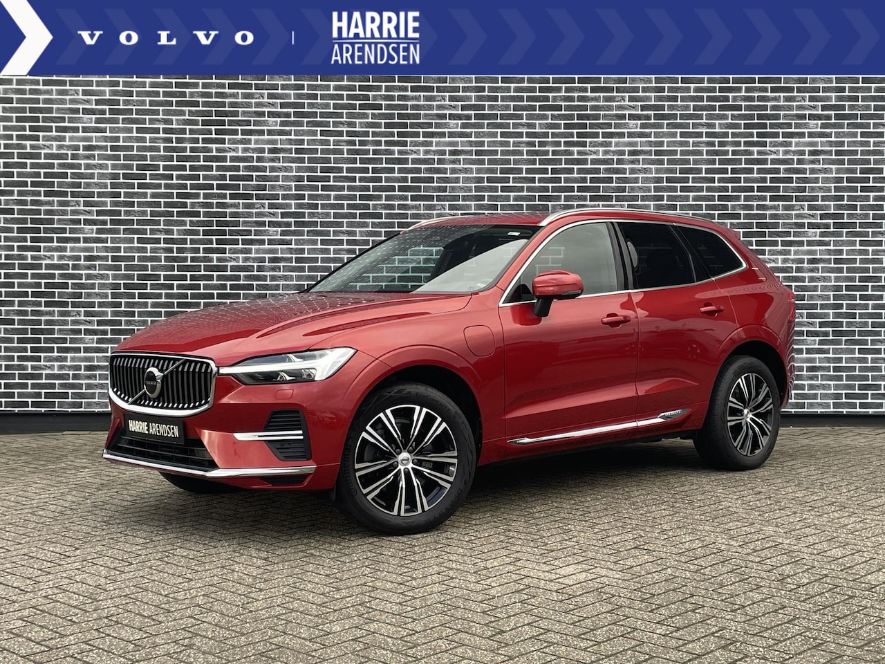 Volvo XC60 - 2.0 T6 Plug-in hybrid AWD Inscription | Harman Kardon audio | Stoelmassage | Stoel en Stuu - AutoWereld.nl