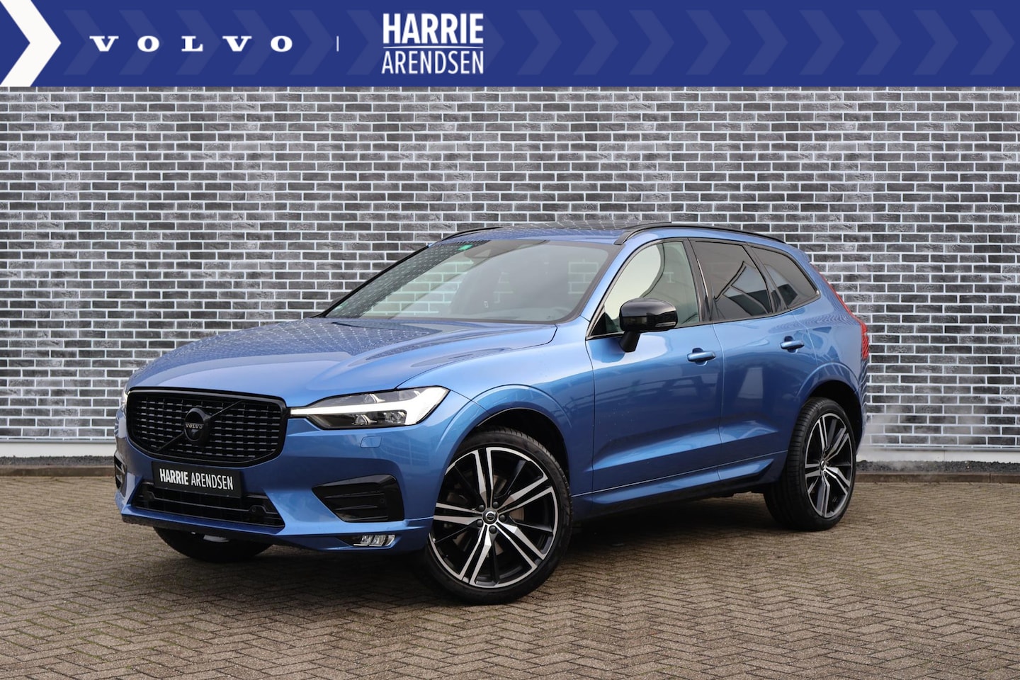 Volvo XC60 - B5 R-Design | Trekhaak | Bowers & Wilkins audio | Adaptive cruise control | Head-up displa - AutoWereld.nl