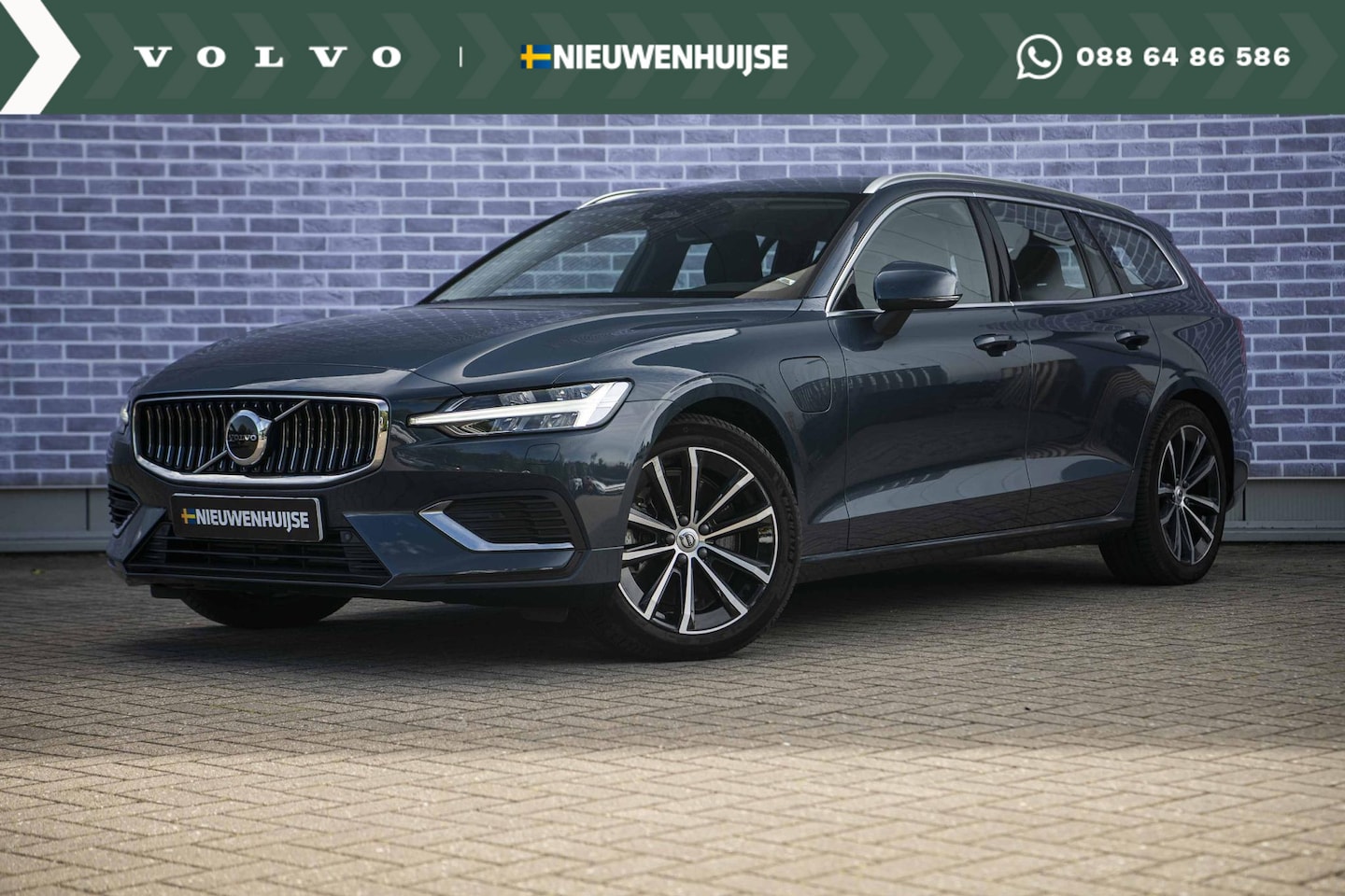 Volvo V60 - 2.0 T6 Plug-in hybrid AWD Plus Bright - AutoWereld.nl