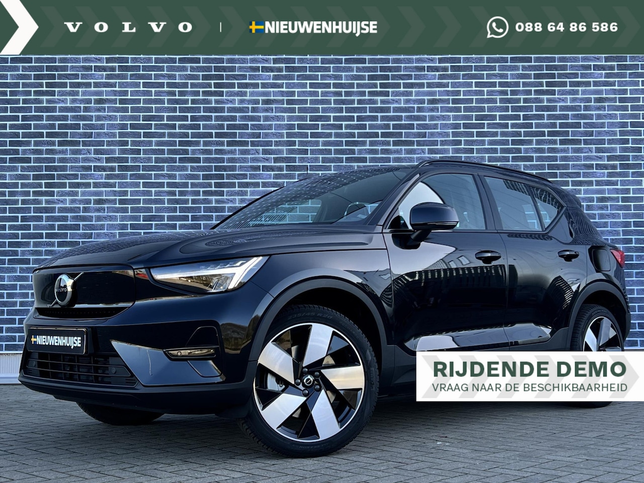 Volvo XC40 - Recharge Extended Range Core | Demo | Adaptieve Cruise control | DAB+ | Parkeercamera | BL - AutoWereld.nl