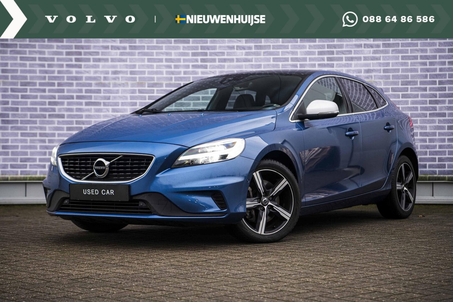 Volvo V40 - 1.5 T3 Polar+ Sport | Panoramadak | Harman/Kardon audio | Standkachel | Parkeercamera | LE - AutoWereld.nl