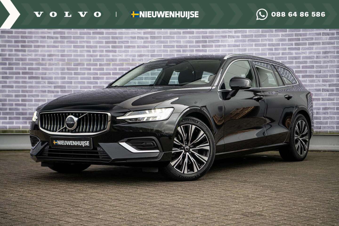 Volvo V60 - 2.0 B3 Plus Bright | Adaptieve Cruise Control | Google Navigatie | Lederen bekleding | Sto - AutoWereld.nl