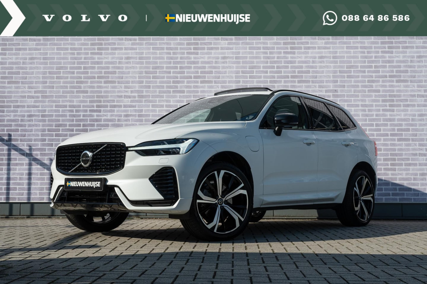 Volvo XC60 - Recharge T6 AWD Ultimate Dark | Longe Range | Google | Luchtvering | DAB|  Head-Up Display - AutoWereld.nl