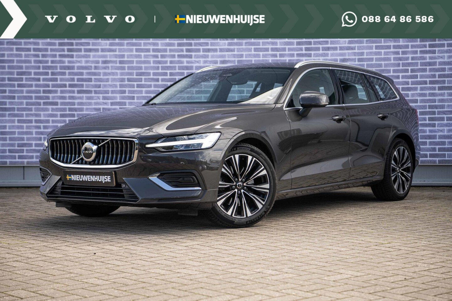 Volvo V60 - 2.0 B3 Plus Bright | Adaptieve Cruise Control | Google Navigatie | Lederen bekleding | Sto - AutoWereld.nl