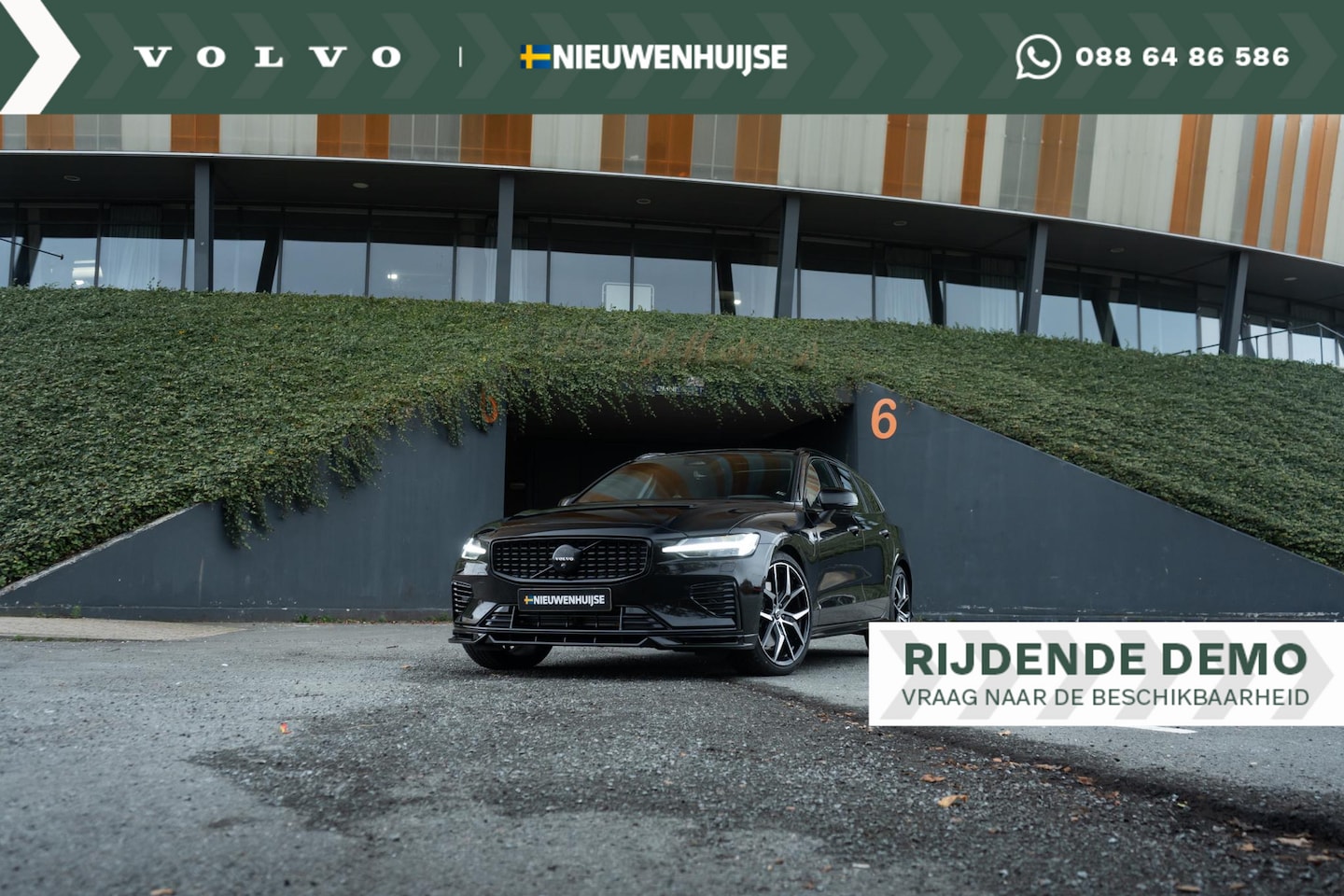 Volvo V60 - T8 Recharge AWD Ultra Dark | Long Range | 455 PK | Google | Schuif-/Kanteldak | Heico Voor - AutoWereld.nl