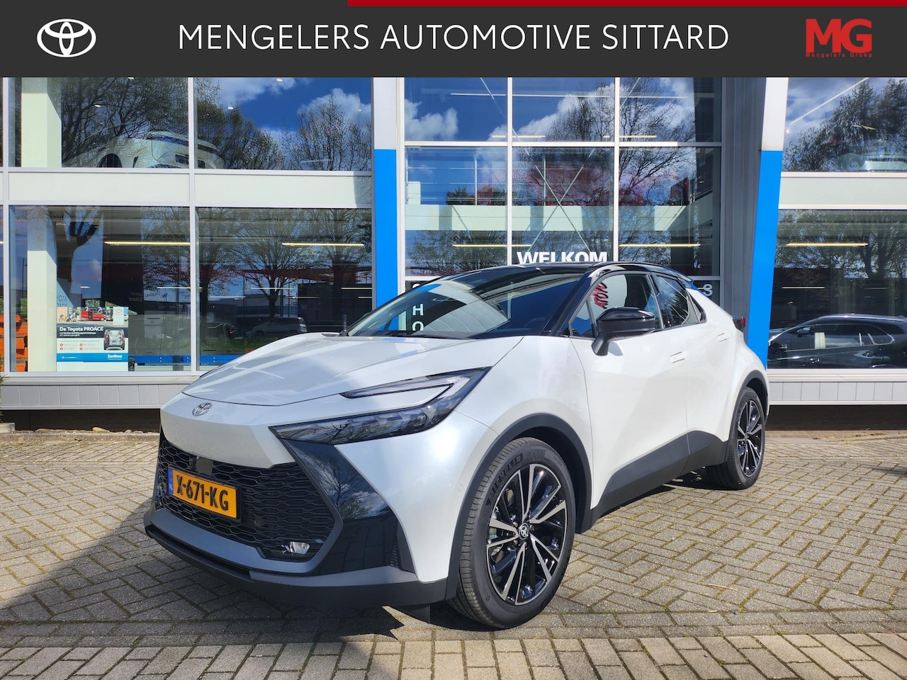 Toyota C-HR - 1.8 Hybrid Executive Next Generation Pack - AutoWereld.nl