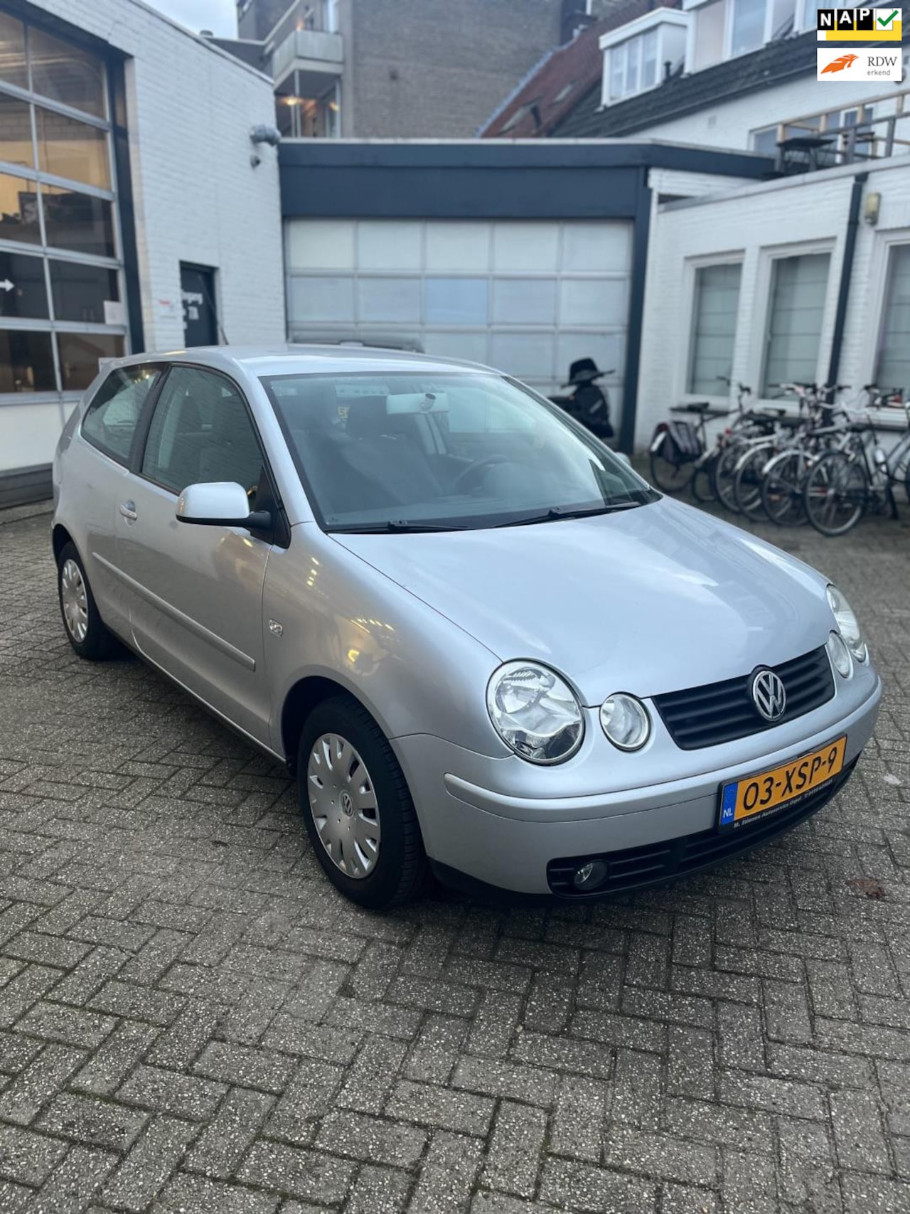 Volkswagen Polo - 1.2-12V Comfortline 1.2-12V Comfortline - AutoWereld.nl