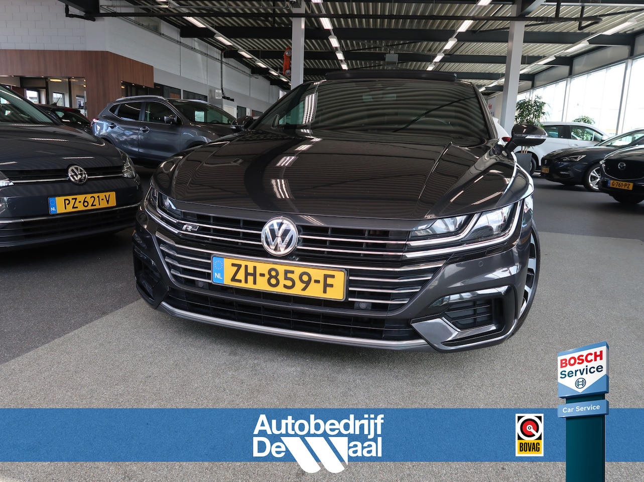 Volkswagen Arteon - 2.0 TSi 190pk DSG Business R-Line SCHUIFDAK/VIRTUAL/DODEHOEK/CARPLAY/CAMERA/19INCH/TREKHAA - AutoWereld.nl