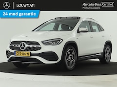 Mercedes-Benz GLA-Klasse - 250 e AMG Plug-In Hybride | Trekhaak | Panorama Schuif-Kanteldak | AMG Styling | Night Pak