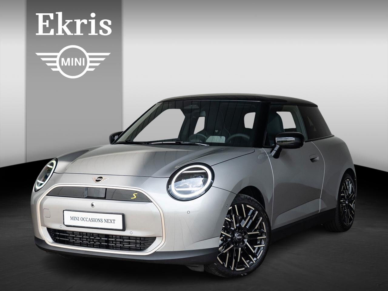 MINI Mini-Electric - MINI Electric 3-deurs SE | Favoured Trim + Package XL - AutoWereld.nl