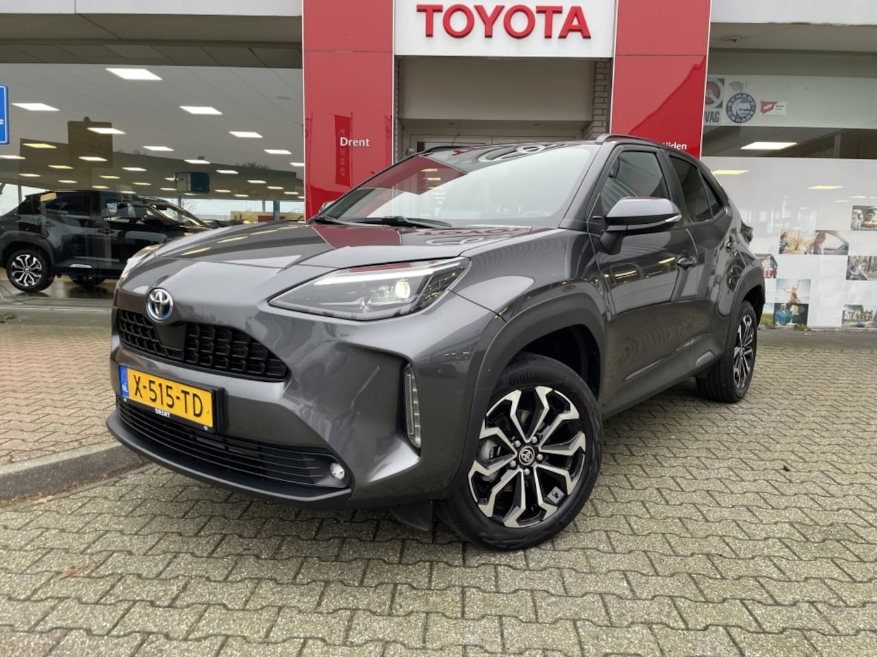 Toyota Yaris Cross - 1.5 Hybrid 115 Dynamic | Keyless entry + start | Navi | Achterui - AutoWereld.nl