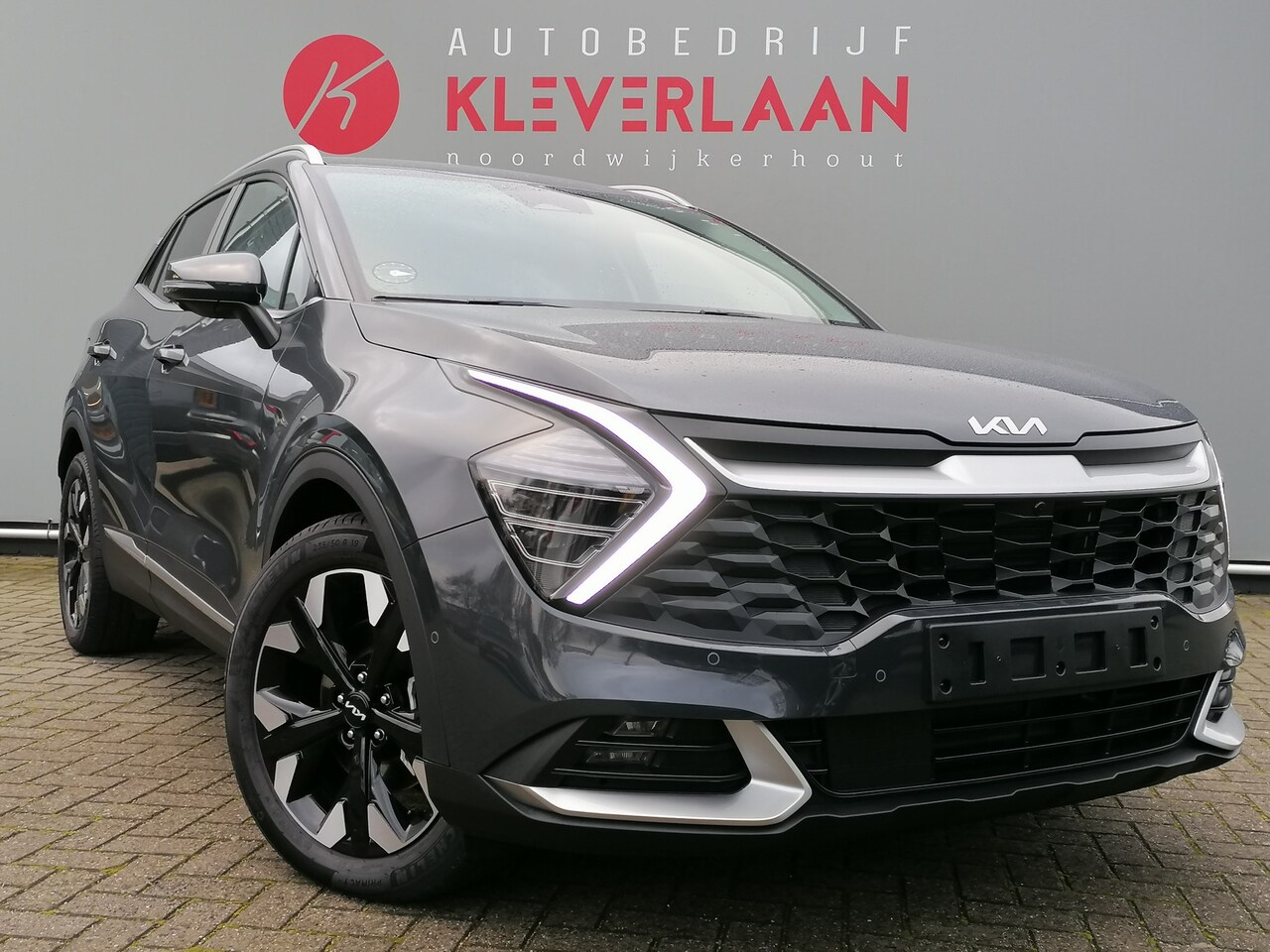 Kia Sportage - 1.6 T-GDi Plug-in Hybrid AWD DynamicPlusLine | 360 CAMERA | DRAADLOOS TEL LADER | VOOR + A - AutoWereld.nl