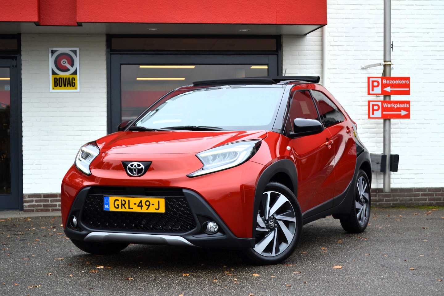 Toyota Aygo X - 1.0 VVT-i Automaat, Envy, Limited, Navi, Camera, Pdc V + A, Open dak ! 3.000 km Nieuwstaat - AutoWereld.nl