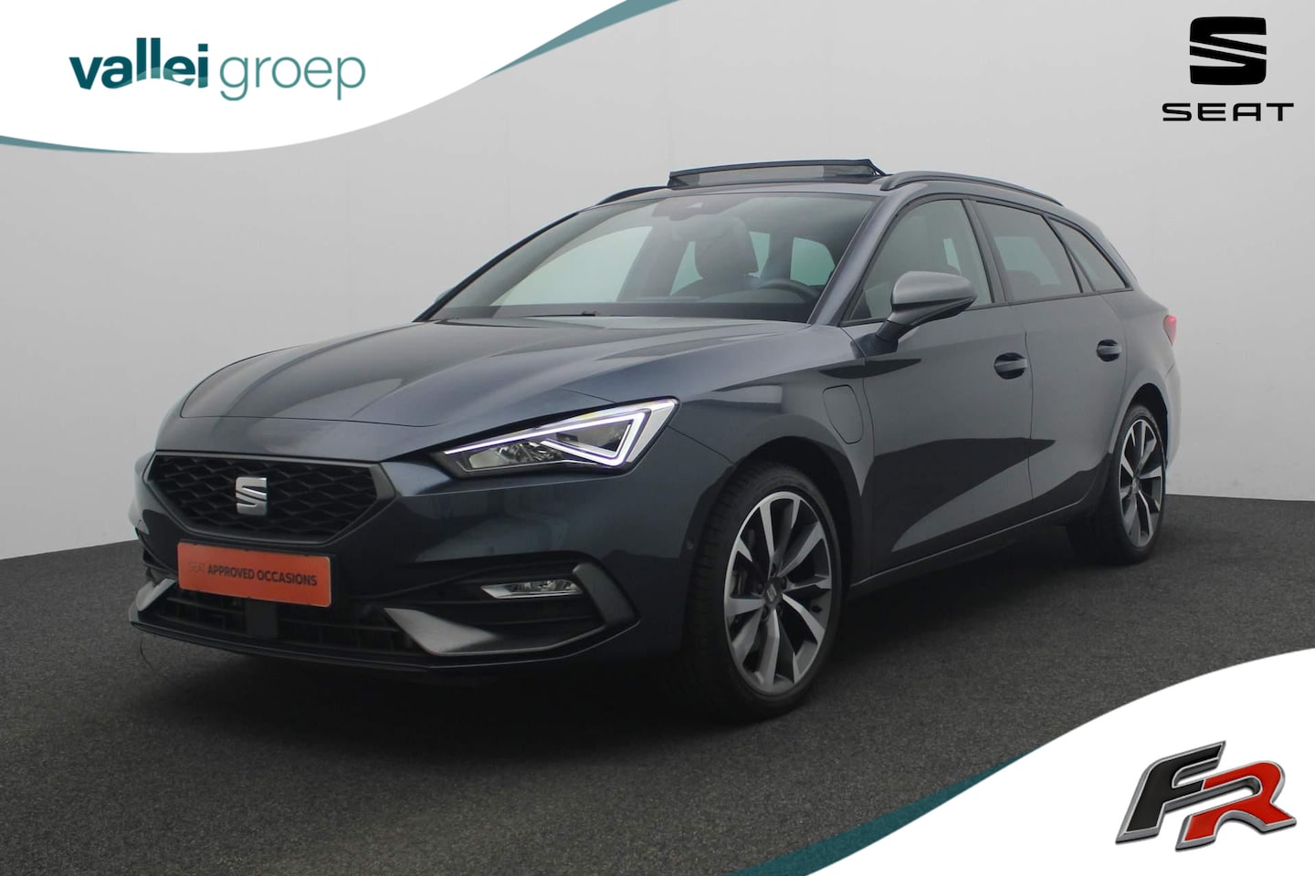 Seat Leon Sportstourer - 1.4 TSI 204PK DSG eHybrid PHEV FR | Pano | Navi | Keyless | Camera | ACC | Leder/alcantara - AutoWereld.nl