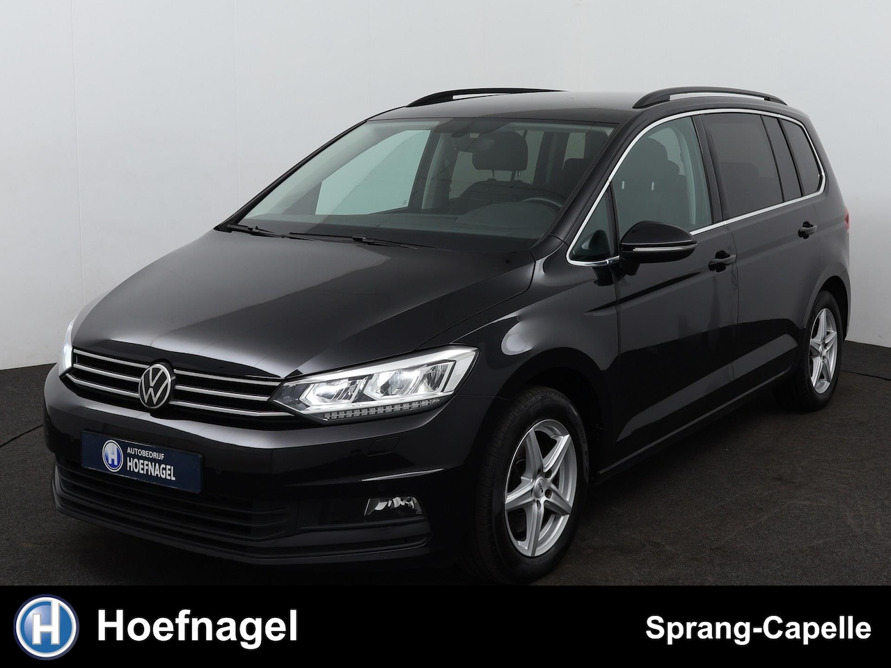 Volkswagen Touran - 1.5 TSI Comfortline 7p | ACC | Stoelverw | LED | Clima - AutoWereld.nl