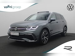 Volkswagen Tiguan Allspace - 7 pers. 1.5 TSI 150PK DSG R-Line Business | Pano | Trekhaak | 20 inch | Keyless | Navi | I