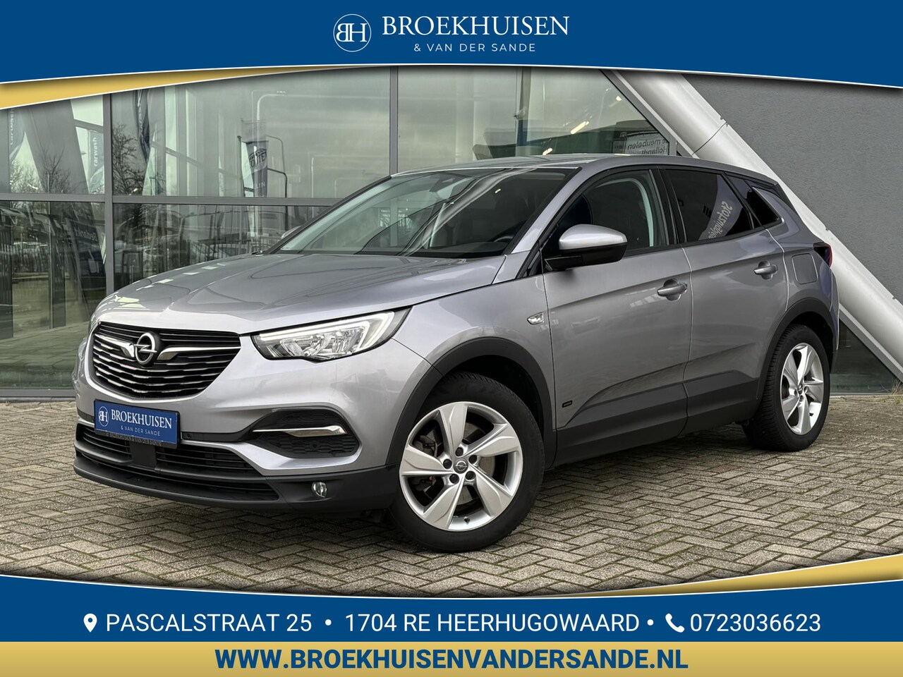 Opel Grandland X - 1.6 Turbo Hybrid Business 225pk Automaat / Camera / Navigatie - AutoWereld.nl