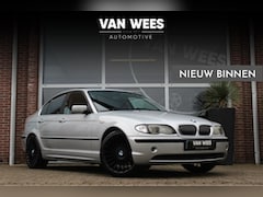 BMW 3-serie - 320i E46 Sedan Facelift | 170 pk | 6 cilinder | Dakraam | 18 inch | PDC | Cruise-control |